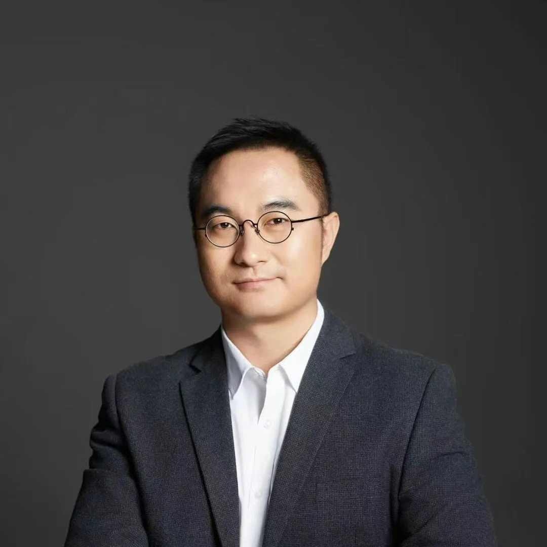 李 根