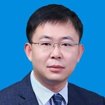 李帅