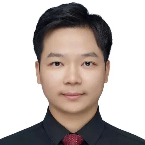 骆昱宇